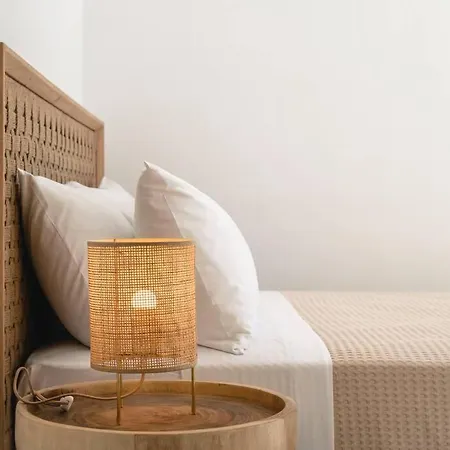 Villa Aegean Blue By Llb - In 500m. Kalafatis