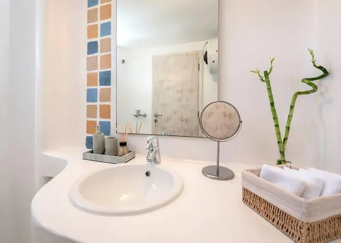 Aegean Blue By Llb - In 500m.